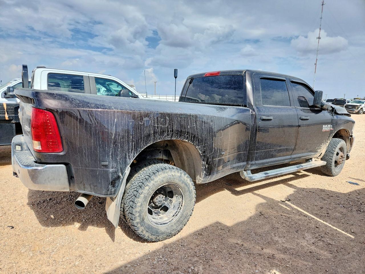 2017 Ram 3500 St - zdjęcie 3
