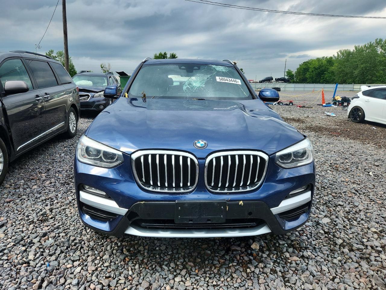 2019 BMW X3 3.0I - zdjęcie 5