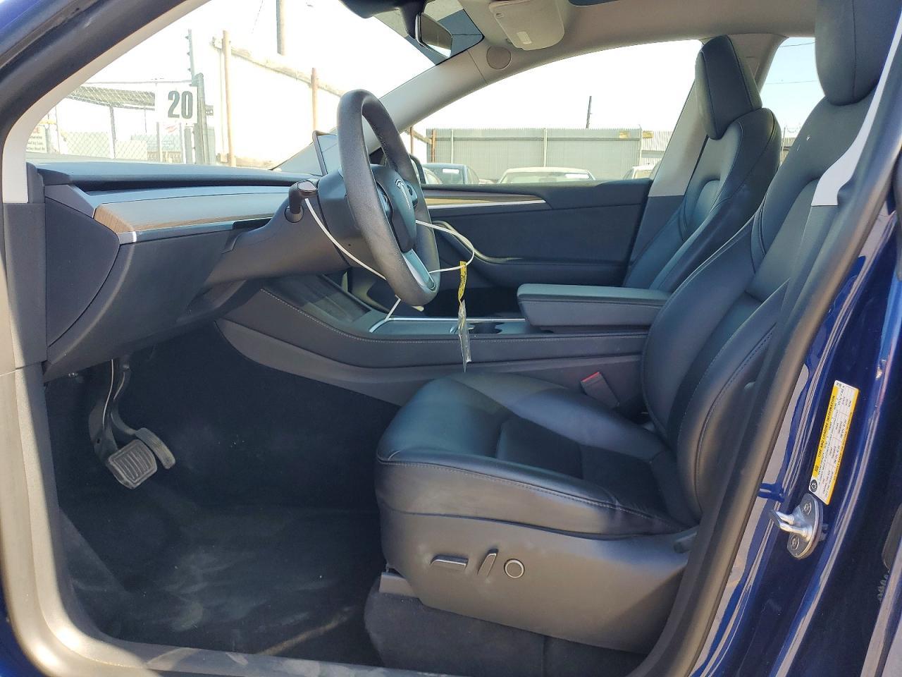 2023 Tesla Model Y - zdjęcie 7