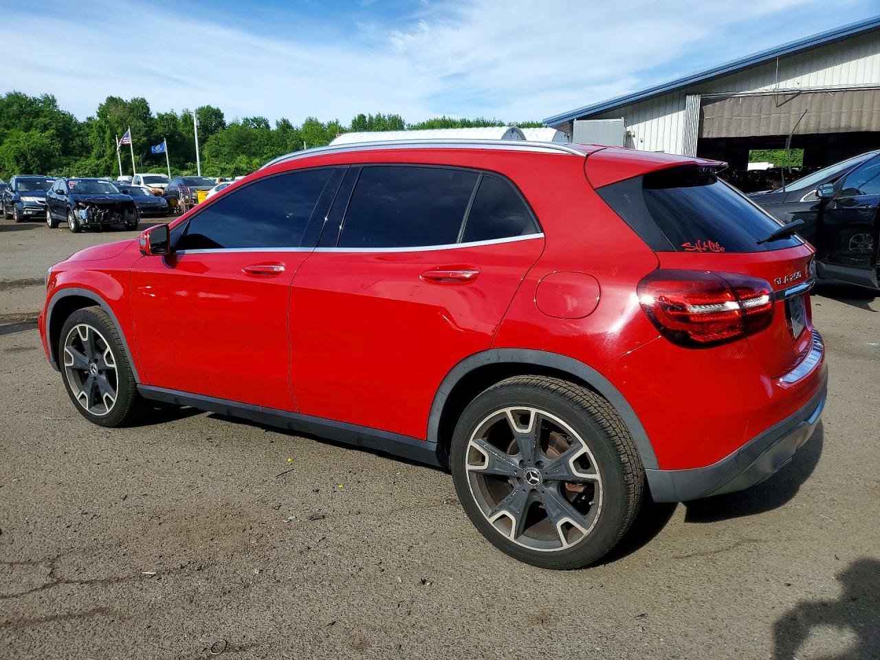 2019 Mercedes-Benz Gla 250 - zdjęcie 2