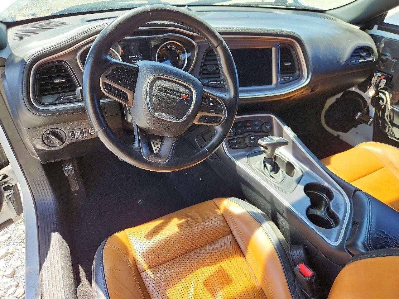 2021 Dodge Challenger Sxt - zdjęcie 8