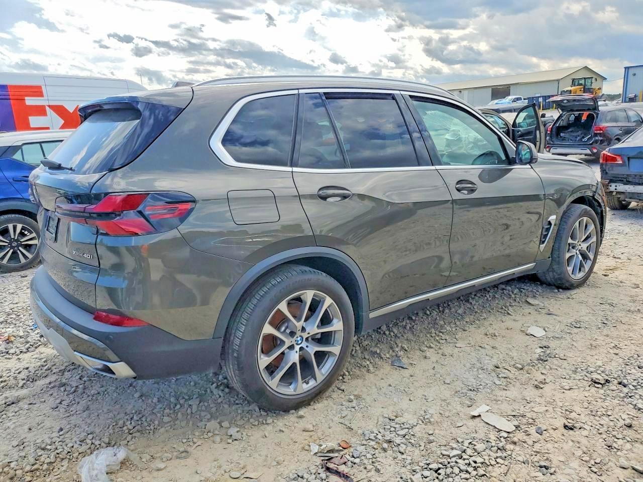 2025 BMW X5 xDrive40I - zdjęcie 3