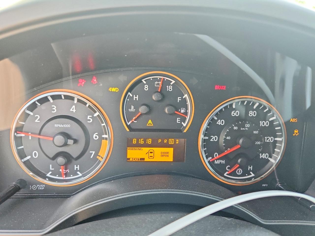2013 Nissan Titan Sv - zdjęcie 17
