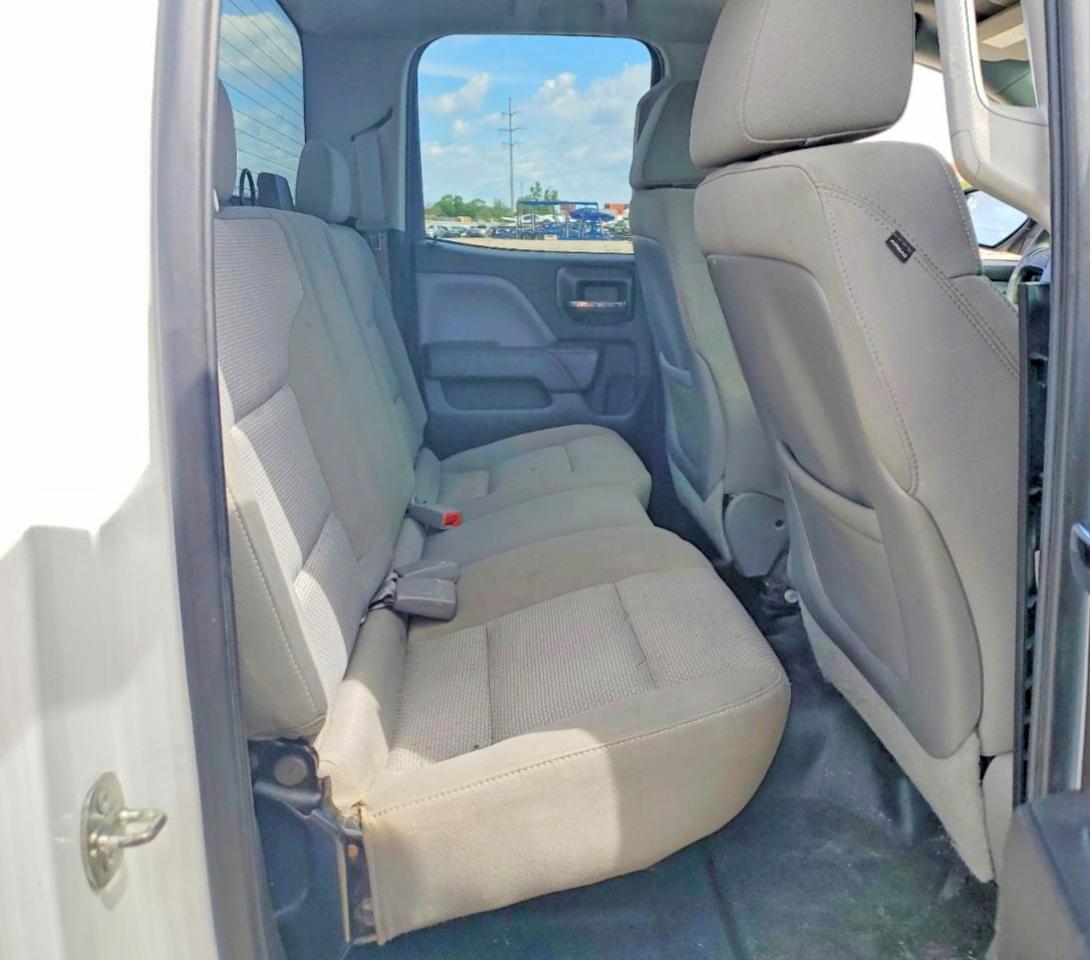 2015 Chevrolet Silverado K2500 Heavy Duty - zdjęcie 10