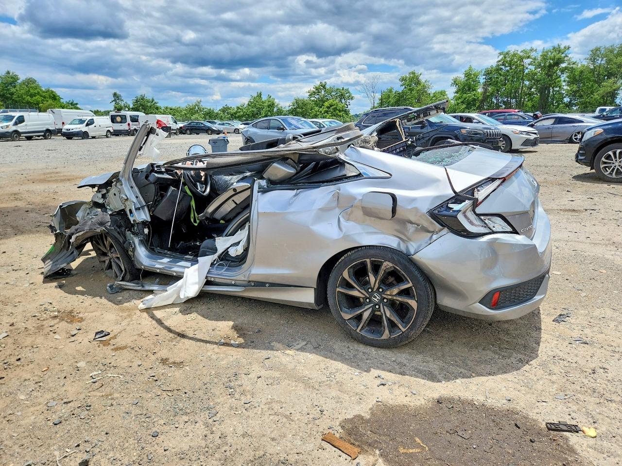 2019 Honda Civic Sport - zdjęcie 2