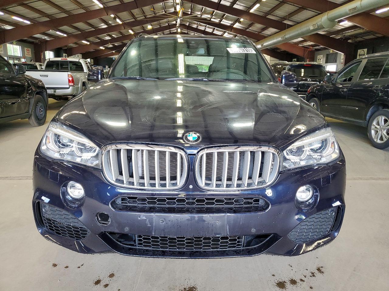 2016 BMW X5 xDrive50I - zdjęcie 5
