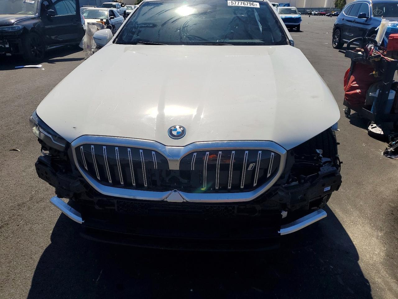 2024 BMW I5 Edrive 40 - zdjęcie 11