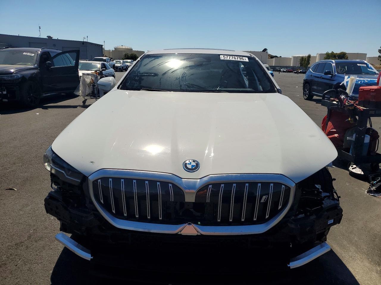 2024 BMW I5 Edrive 40 - zdjęcie 5