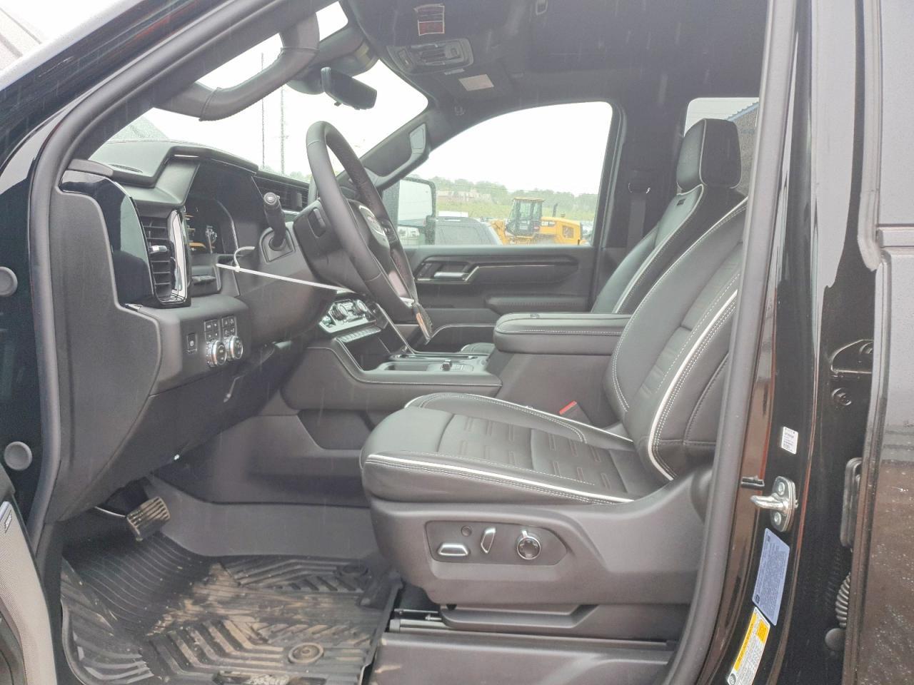 2026 GMC Sierra K2500 At4X - zdjęcie 7