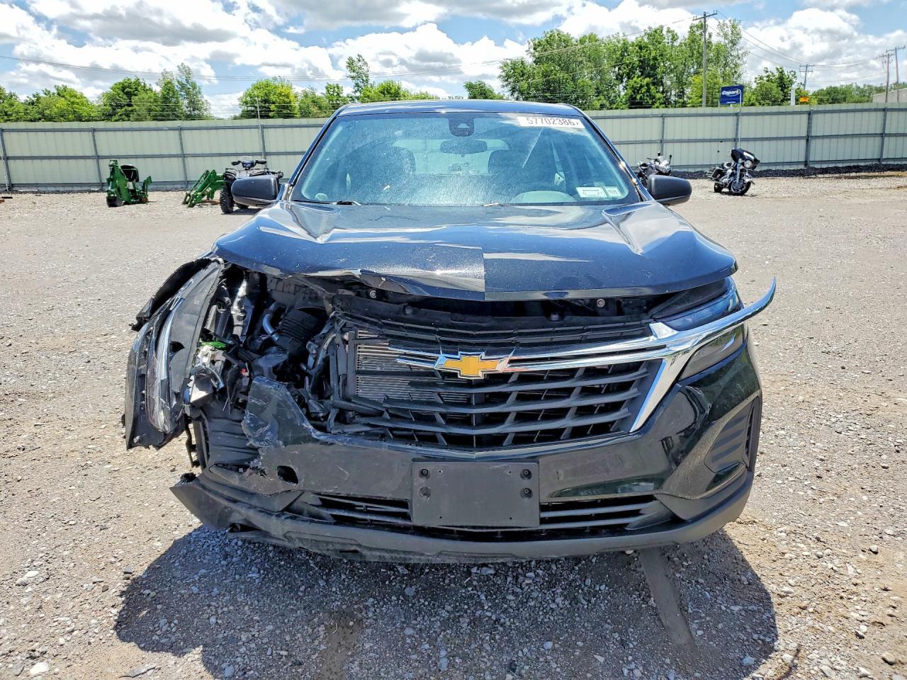 2024 Chevrolet Equinox Ls - zdjęcie 5
