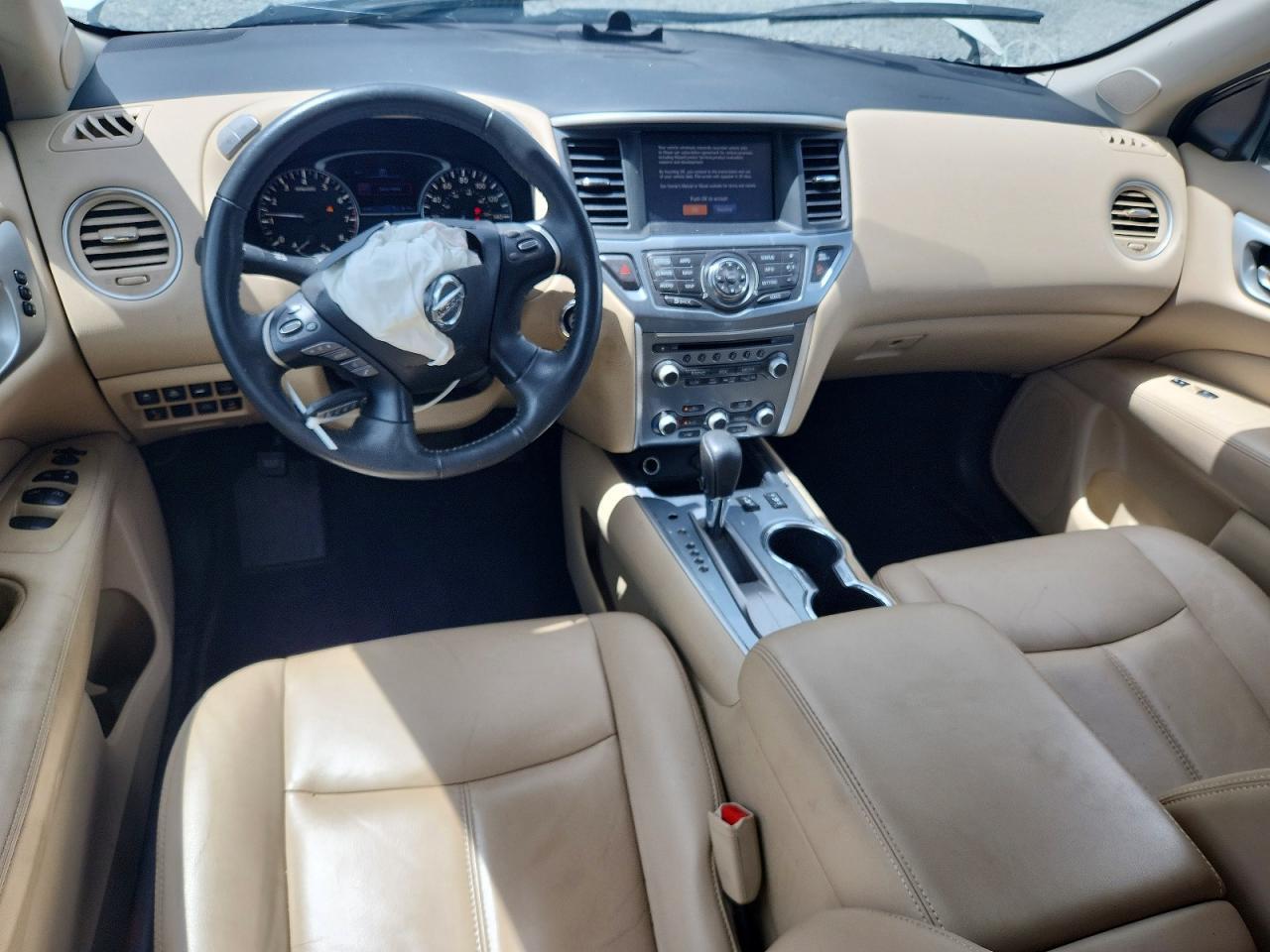 2017 Nissan Pathfinder Sl - zdjęcie 8