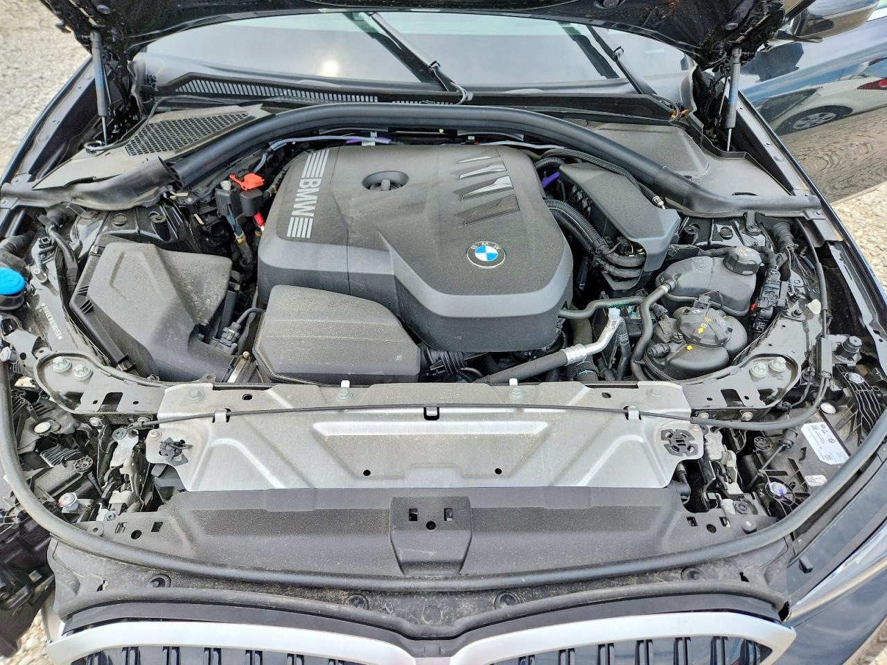 2026 BMW 330Xi - zdjęcie 11