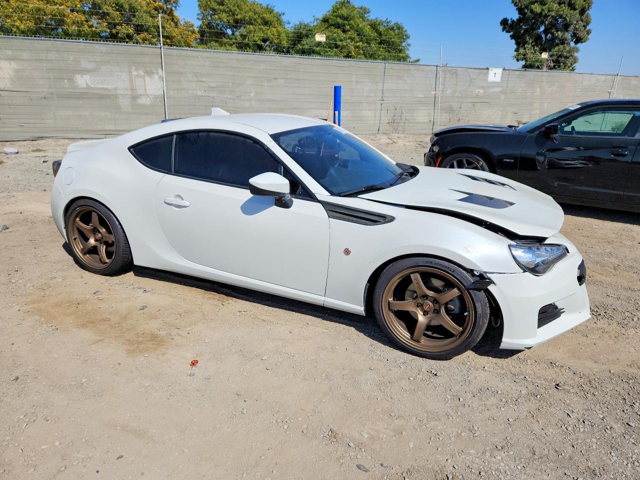 2017 Toyota 86 Base - zdjęcie 4