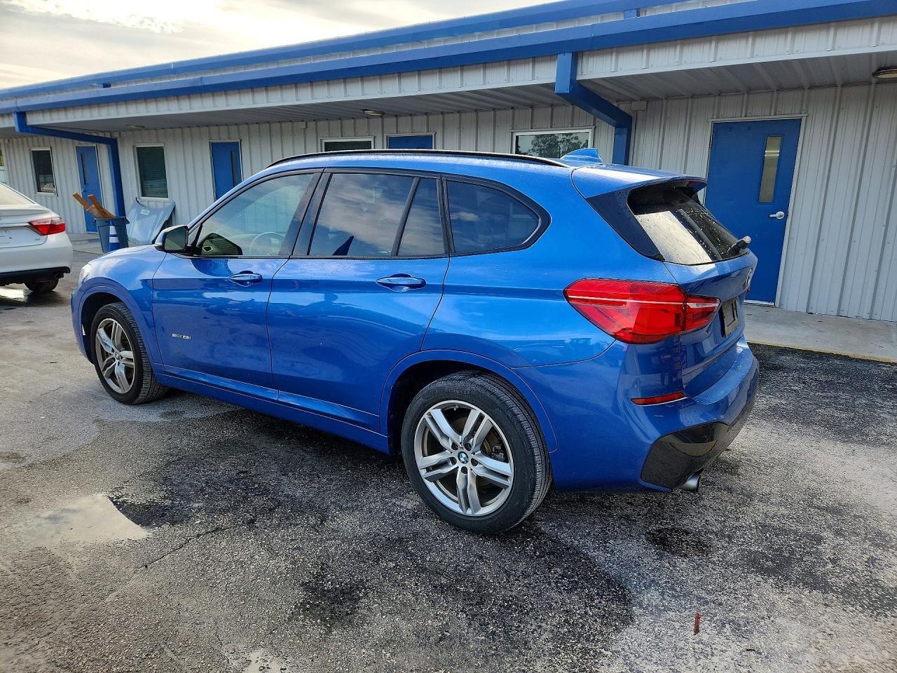 2018 BMW X1 Sdrive28I - zdjęcie 2