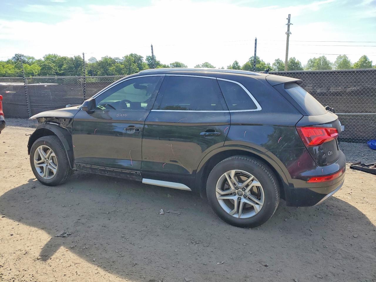 2018 Audi Q5 Premium Plus - zdjęcie 2