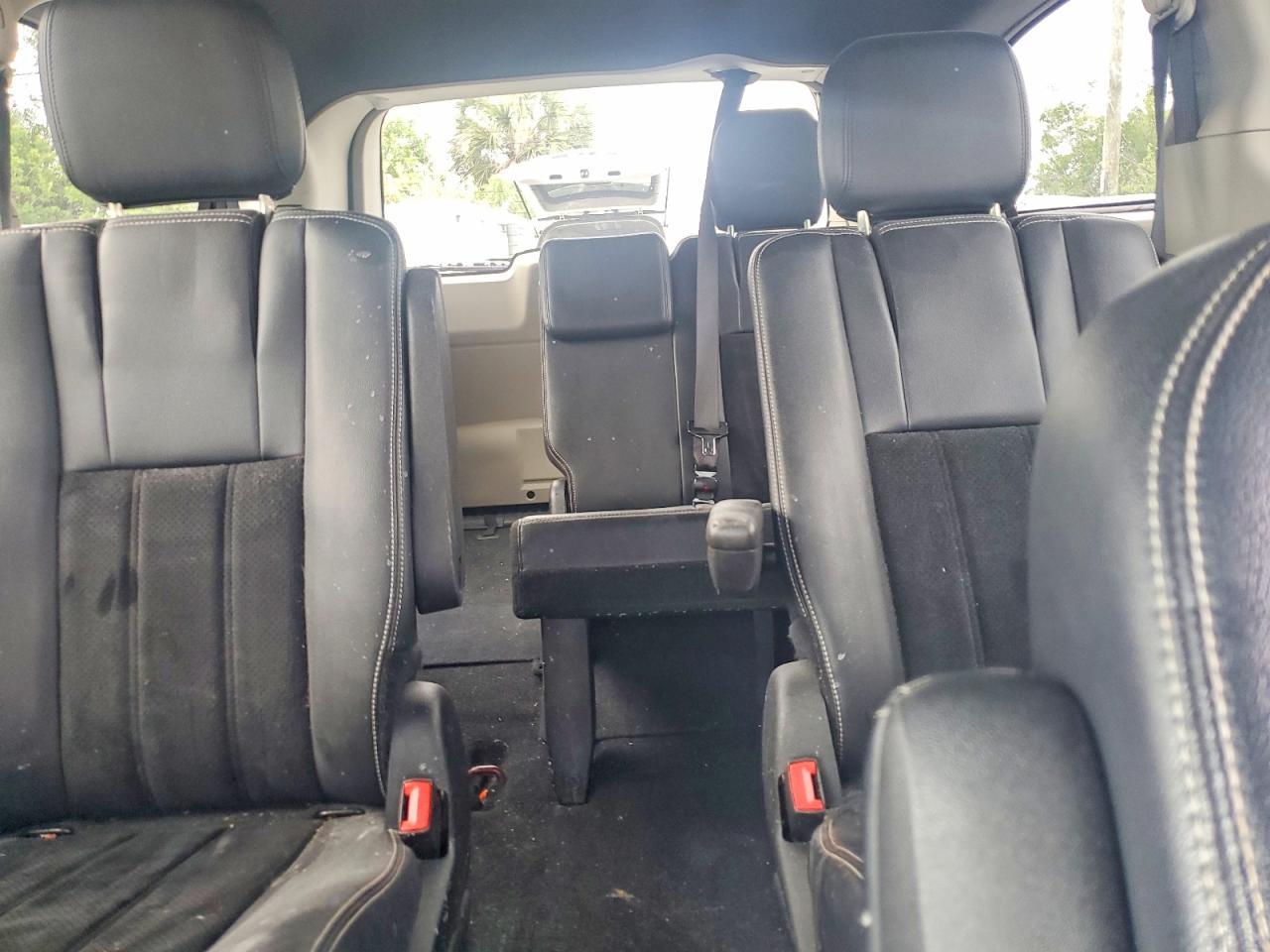 2017 Dodge Grand Caravan Sxt - zdjęcie 10