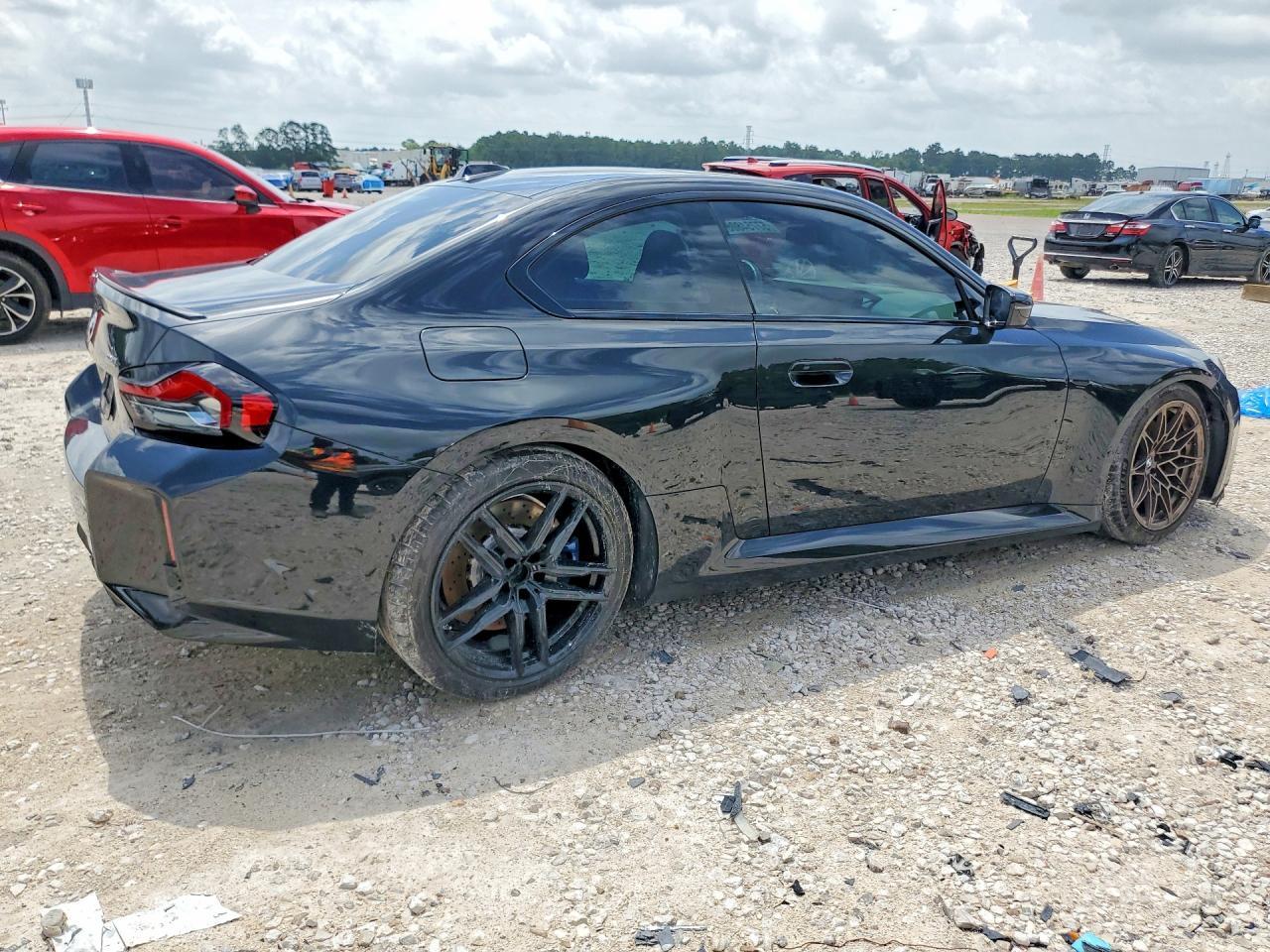 2025 BMW M2 - zdjęcie 3