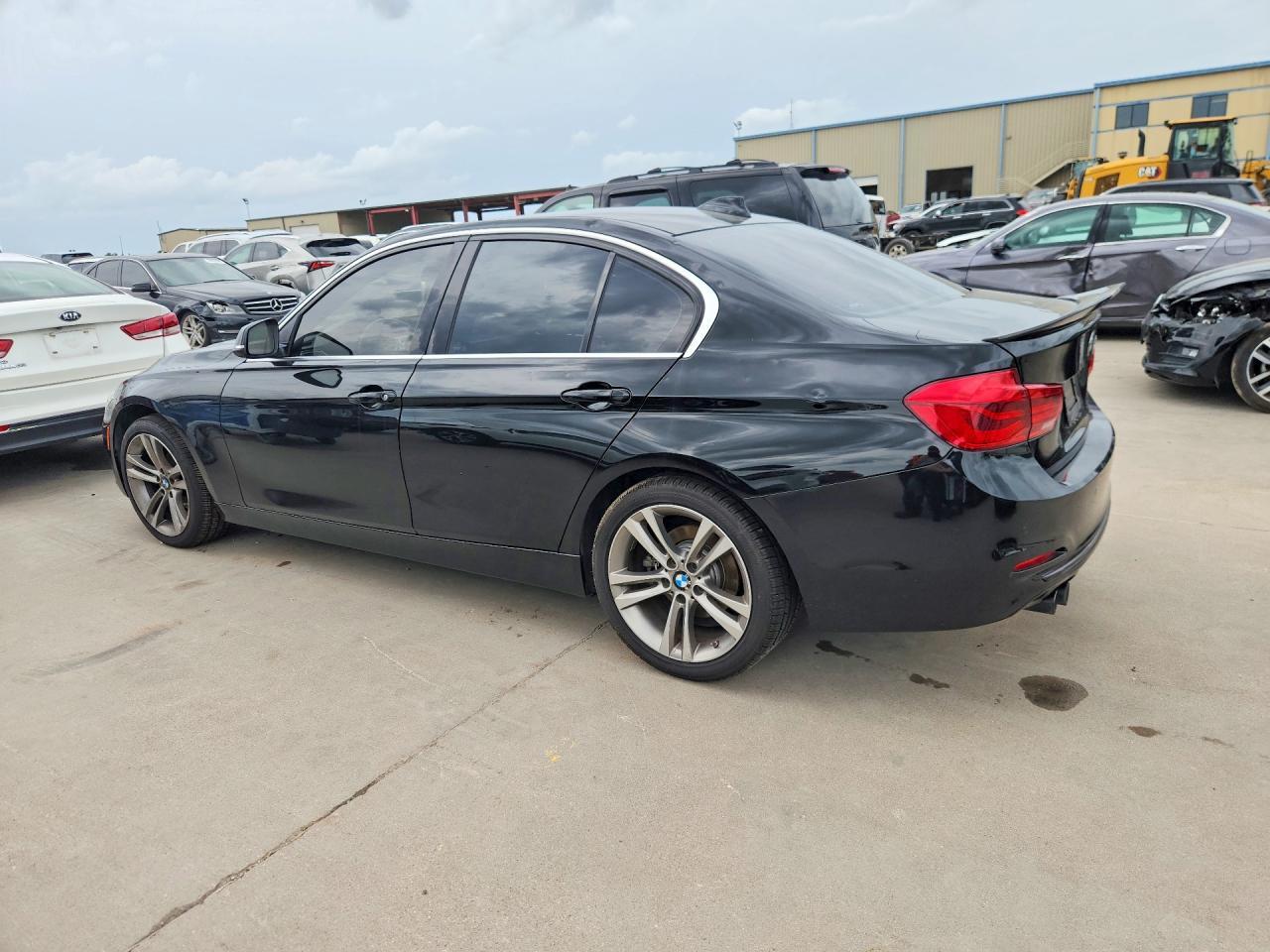 BMW Seria 3 - zdjęcie 2