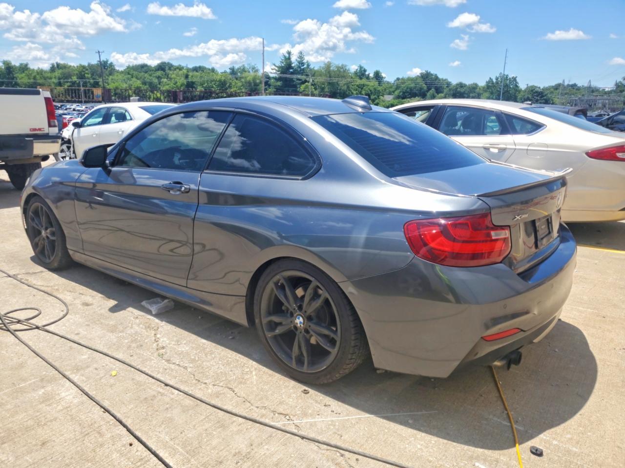 2015 BMW Seria 2 Coupe 228i - zdjęcie 2