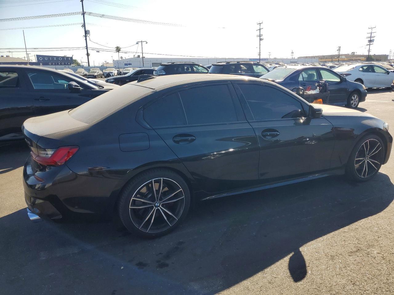 2022 BMW M340I - zdjęcie 3