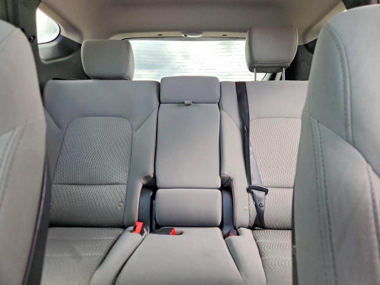 2016 Hyundai Santa Fe Sport 2.4L - zdjęcie 10