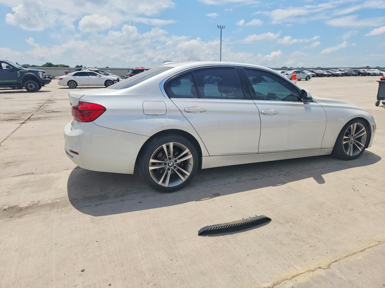 BMW Seria 3 - zdjęcie 3