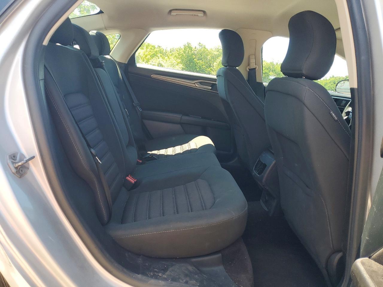 2017 Ford Fusion Se - zdjęcie 10