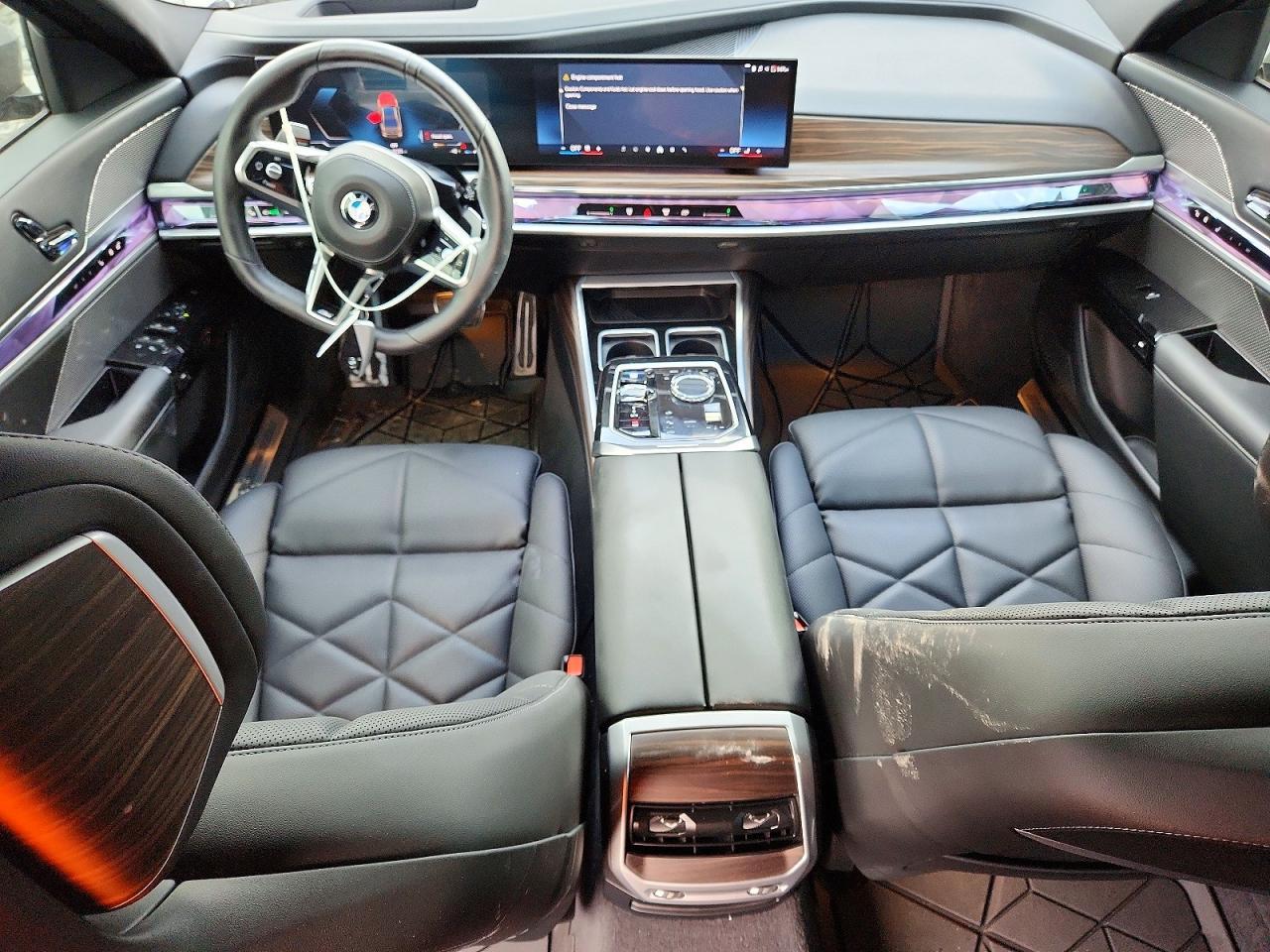 2024 BMW 740 Xi - zdjęcie 8