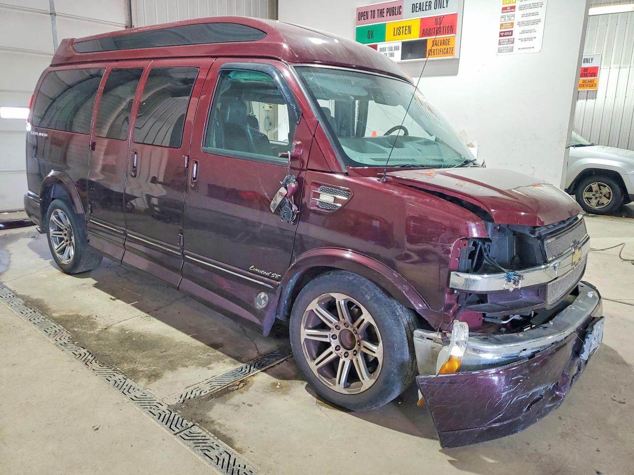 2018 Chevrolet Express G2500 - zdjęcie 4