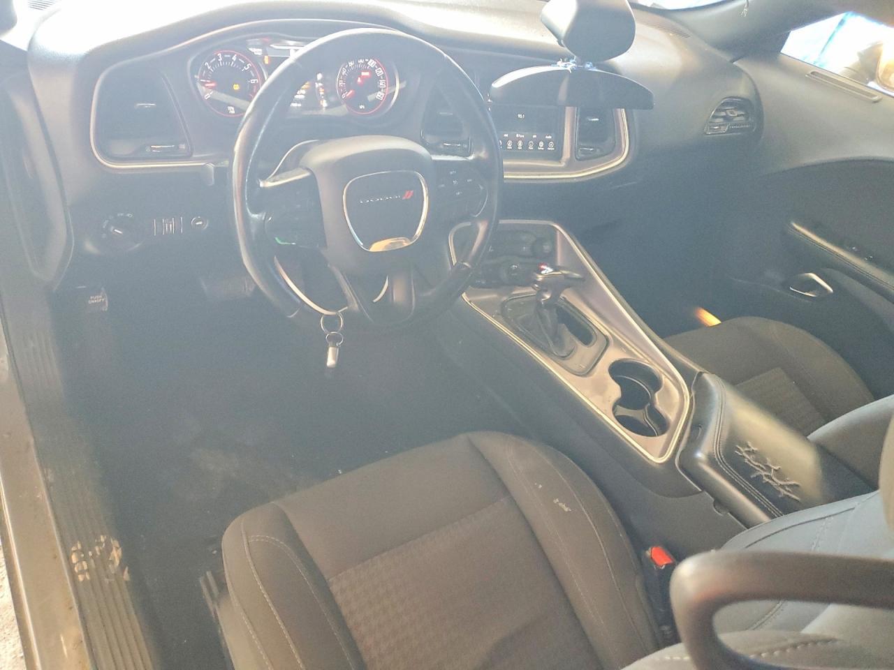 2019 Dodge Challenger Sxt - zdjęcie 8