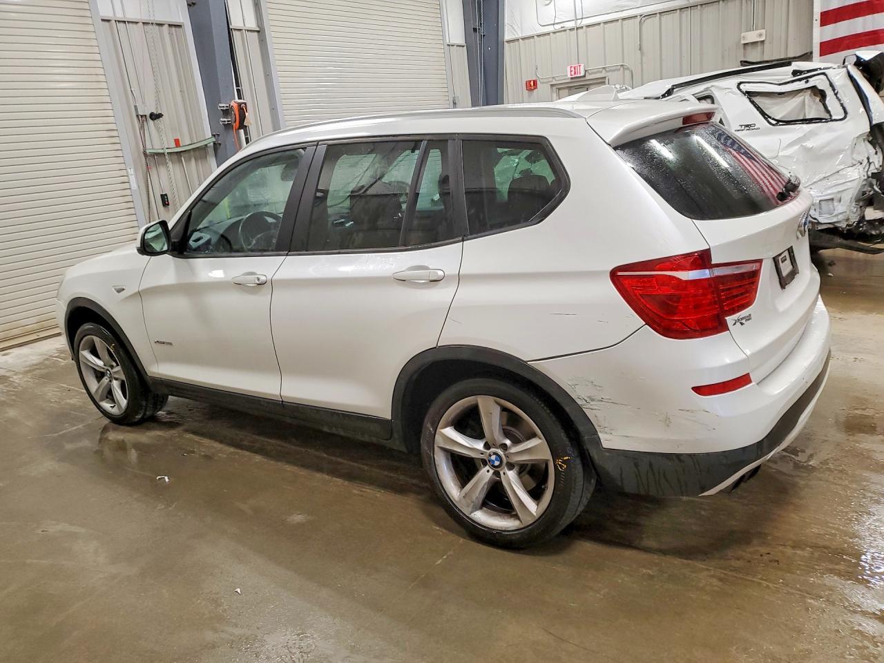 2017 BMW X3 xDrive35I - zdjęcie 2
