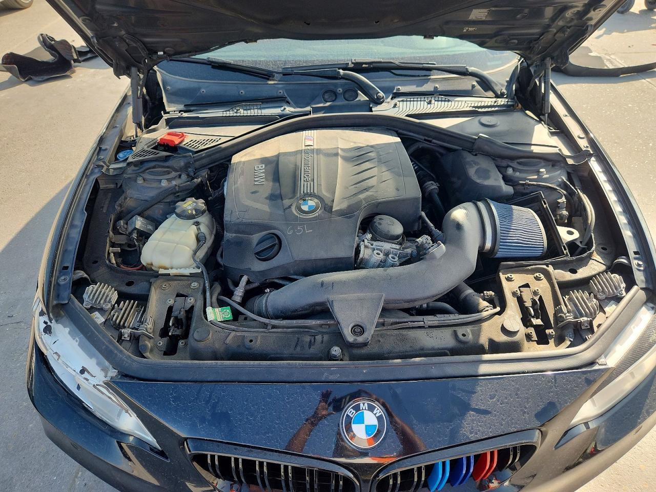 2016 BMW M235Xi - zdjęcie 11