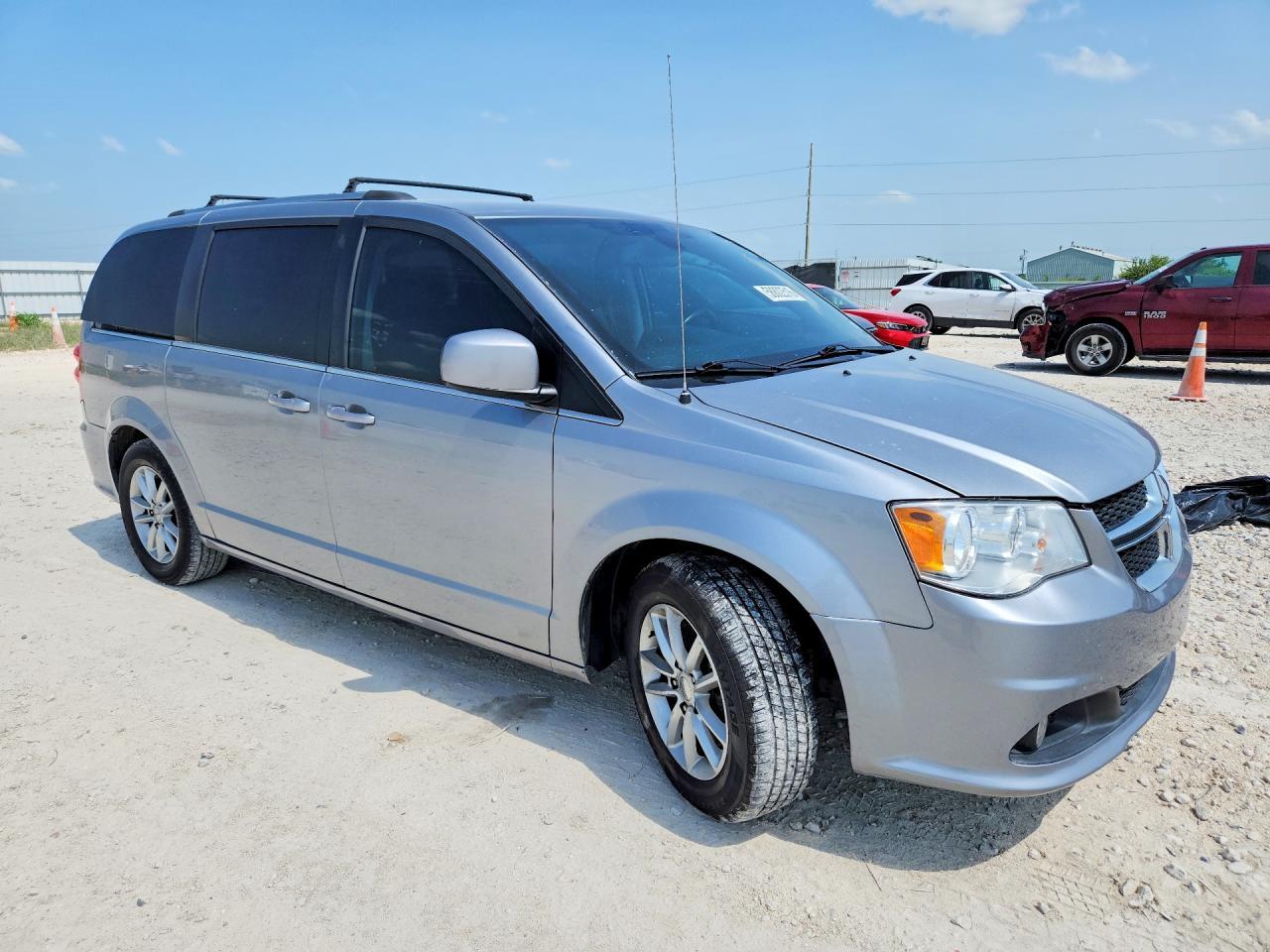 2020 Dodge Grand Caravan Sxt - zdjęcie 4