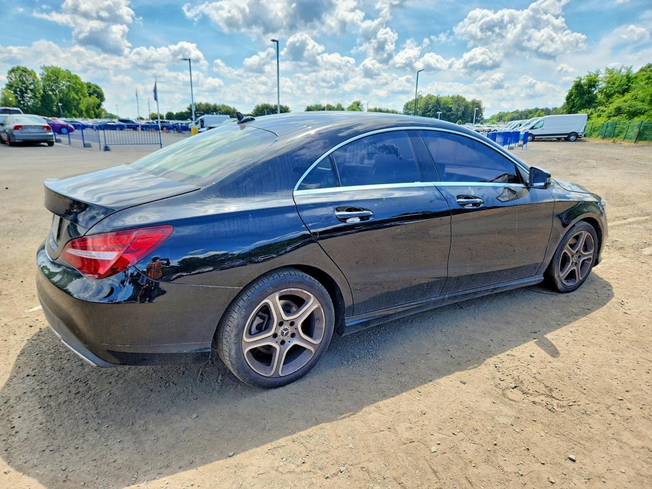 2019 Mercedes-Benz Cla 250 4Matic - zdjęcie 3