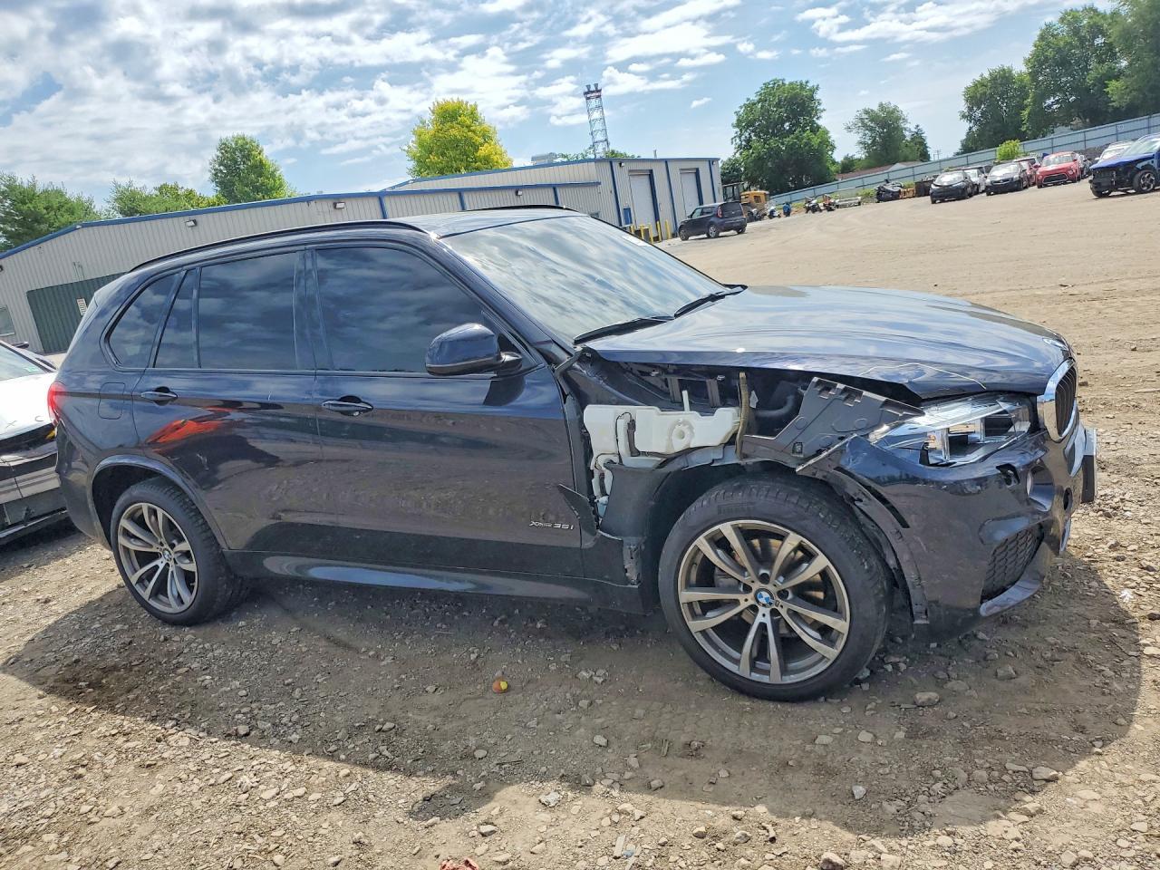 2016 BMW X5 xDrive35I - zdjęcie 4