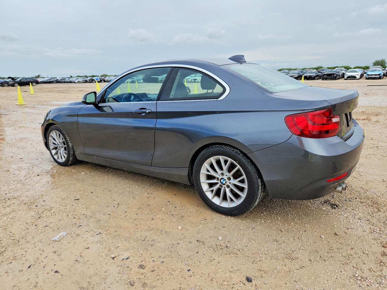 2014 BMW 228 I - zdjęcie 2