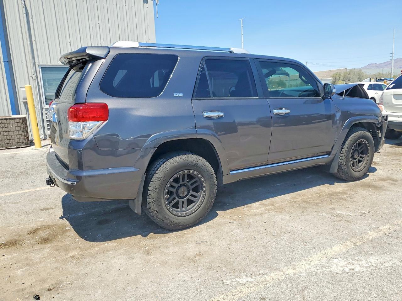 2013 Toyota 4Runner Sr5 - zdjęcie 3
