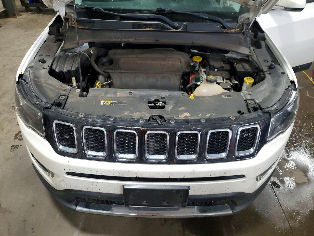 2017 Jeep Compass Limited - zdjęcie 11