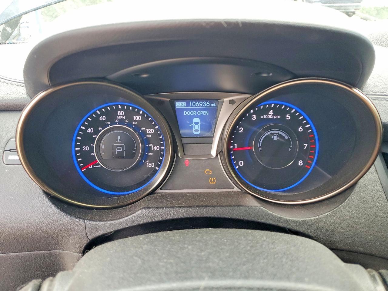 2014 Hyundai Genesis Coupe 2.0T - zdjęcie 9