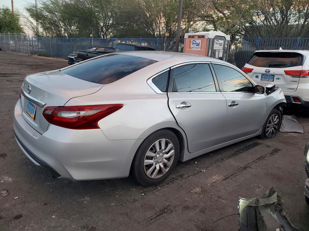 2018 Nissan Altima 2.5 S - zdjęcie 3
