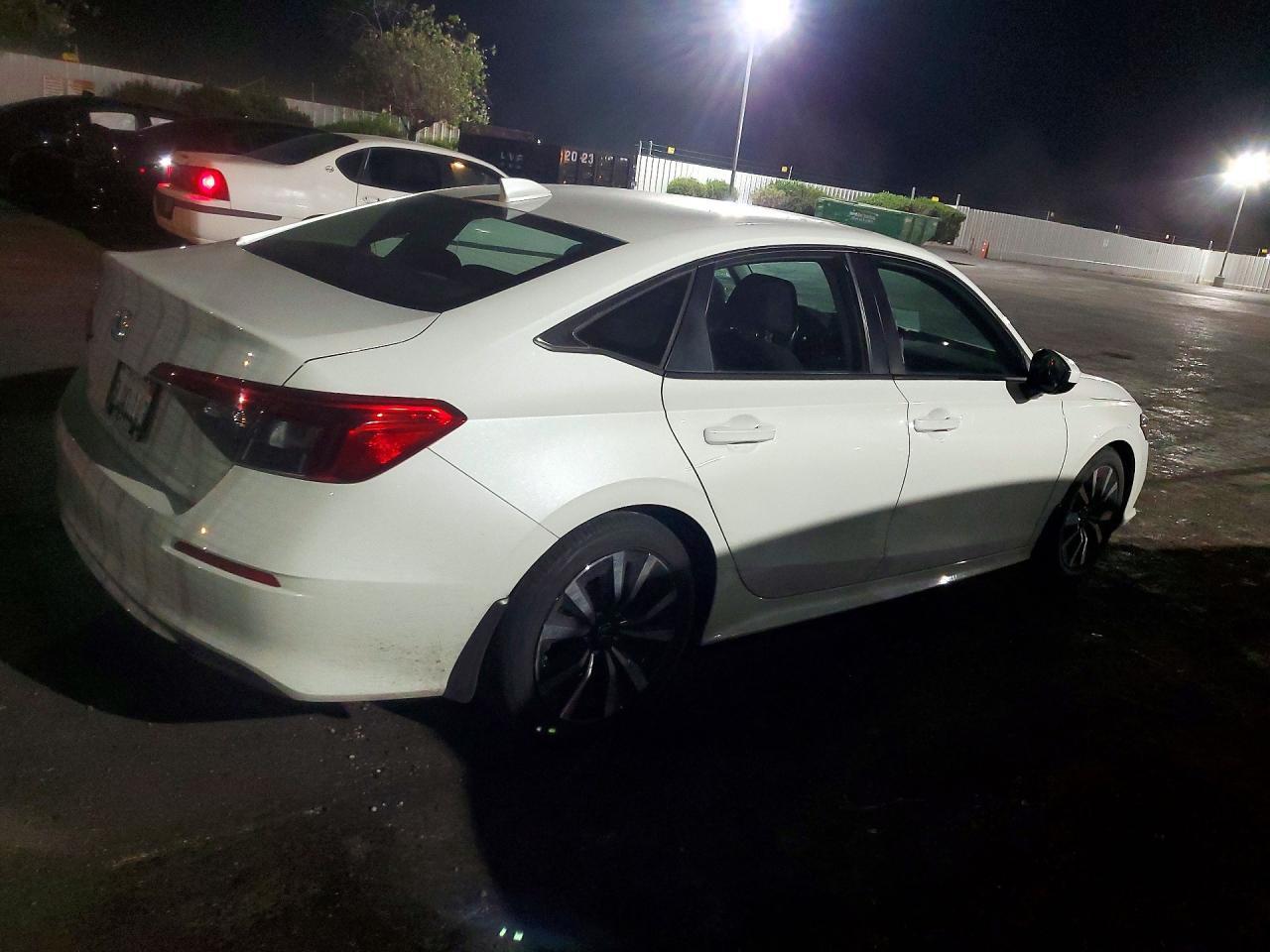 2024 Honda Civic Ex - zdjęcie 3