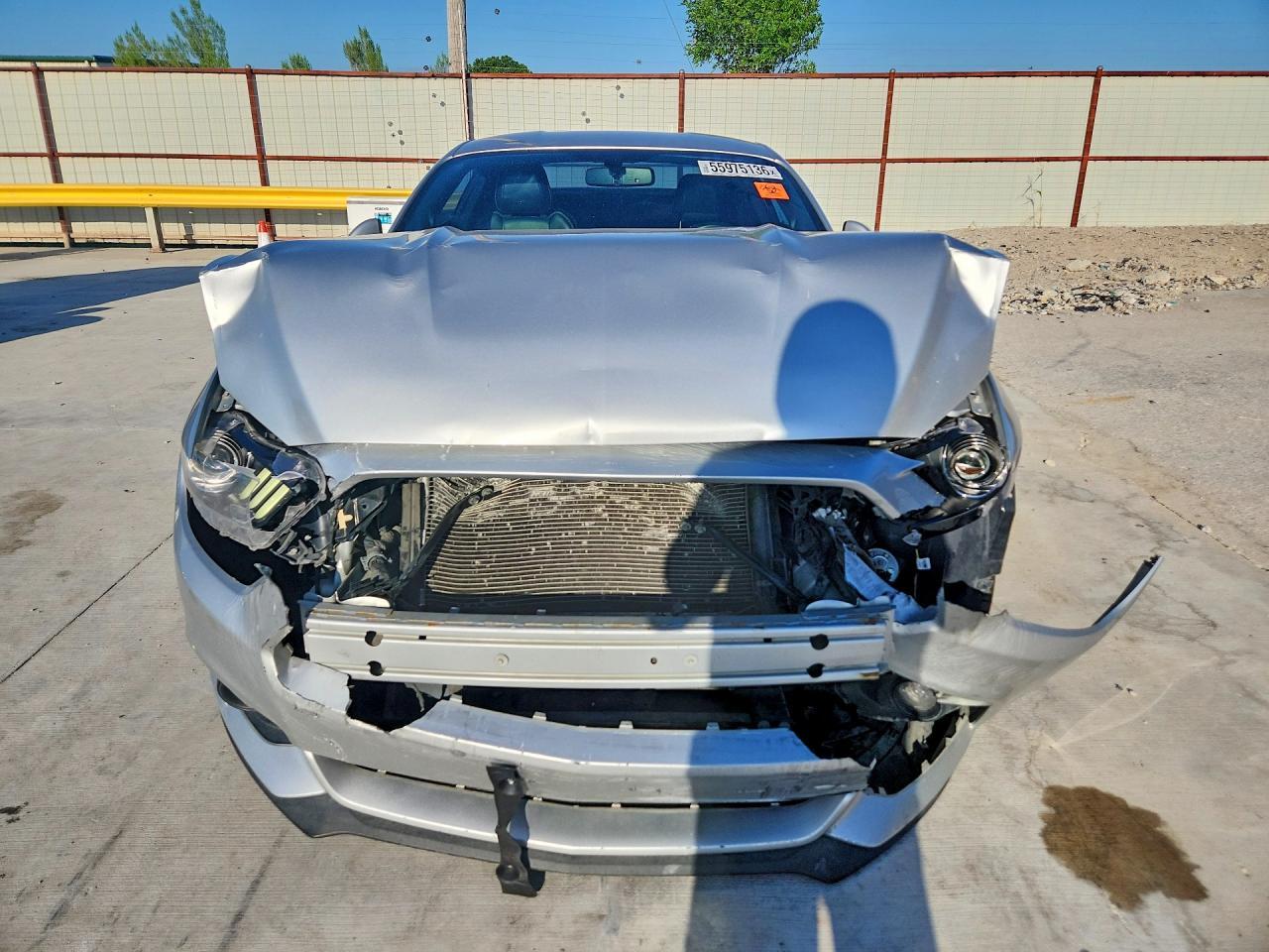 2017 Ford Mustang - zdjęcie 5