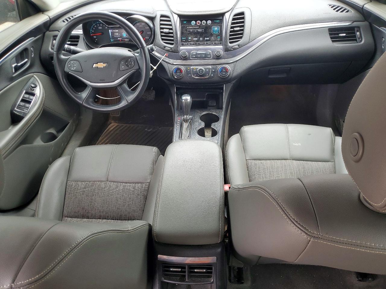2016 Chevrolet Impala Lt - zdjęcie 8