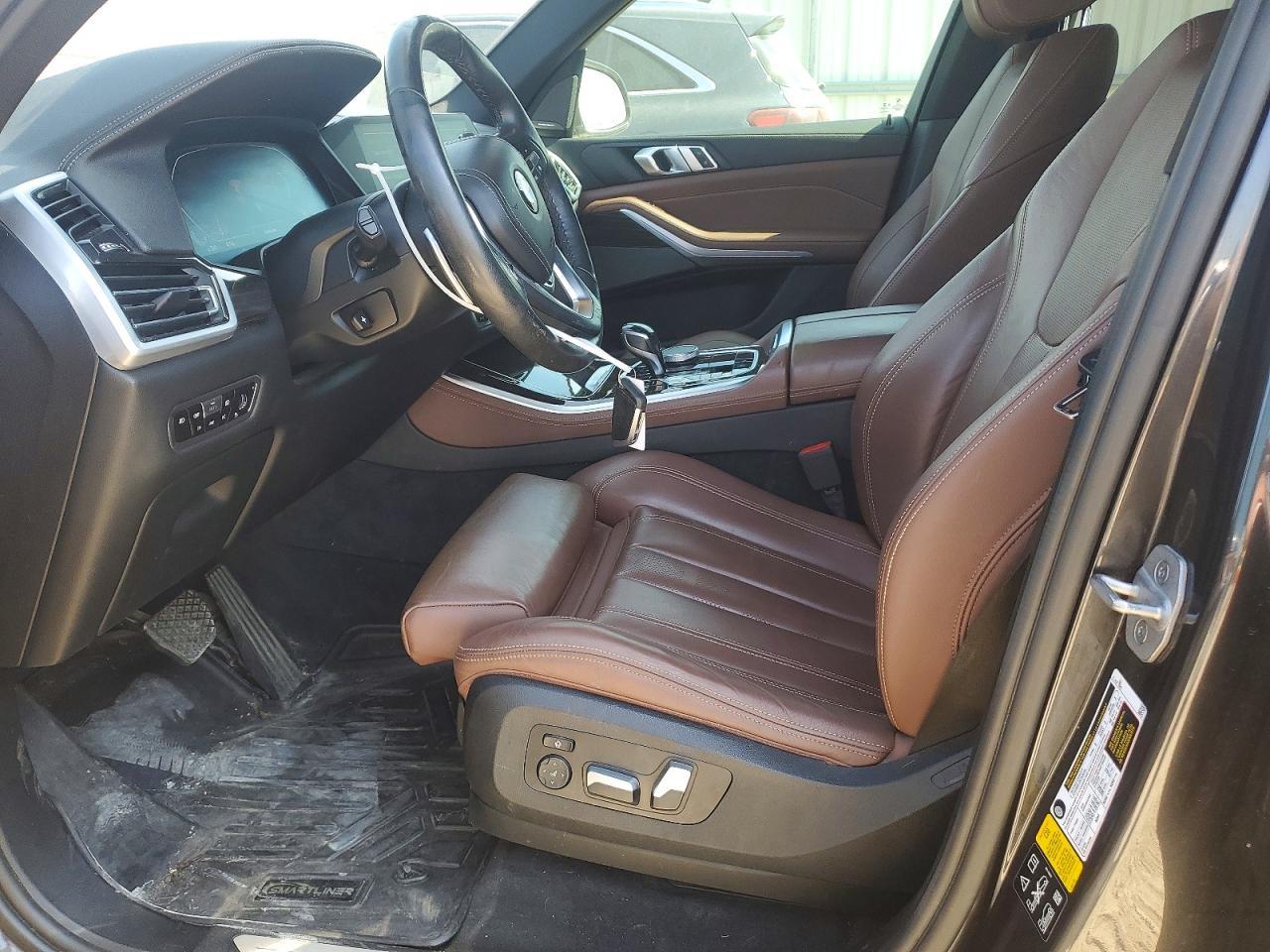 2021 BMW X5 xDrive40I - zdjęcie 7
