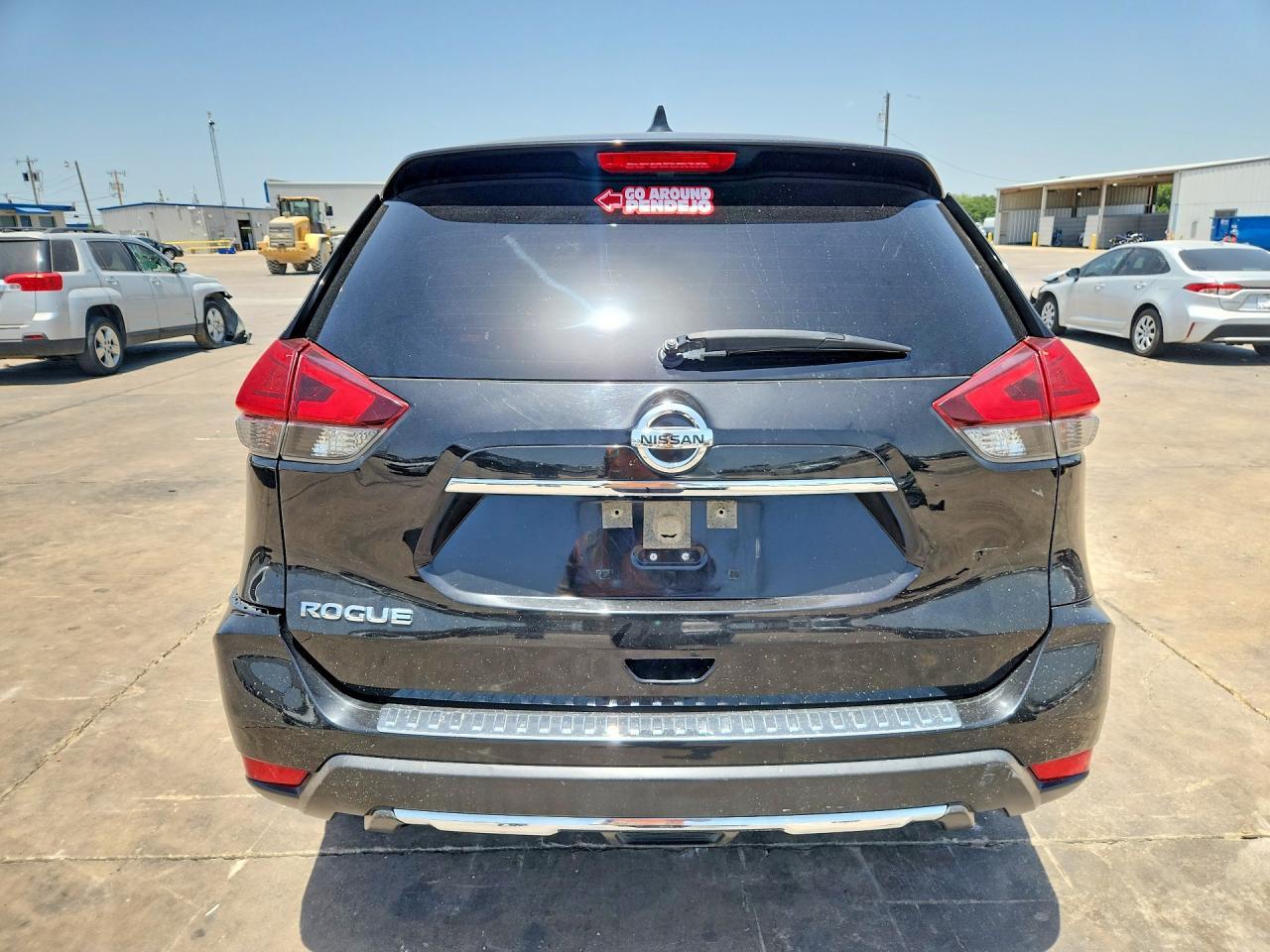 2017 Nissan Rogue S - zdjęcie 6