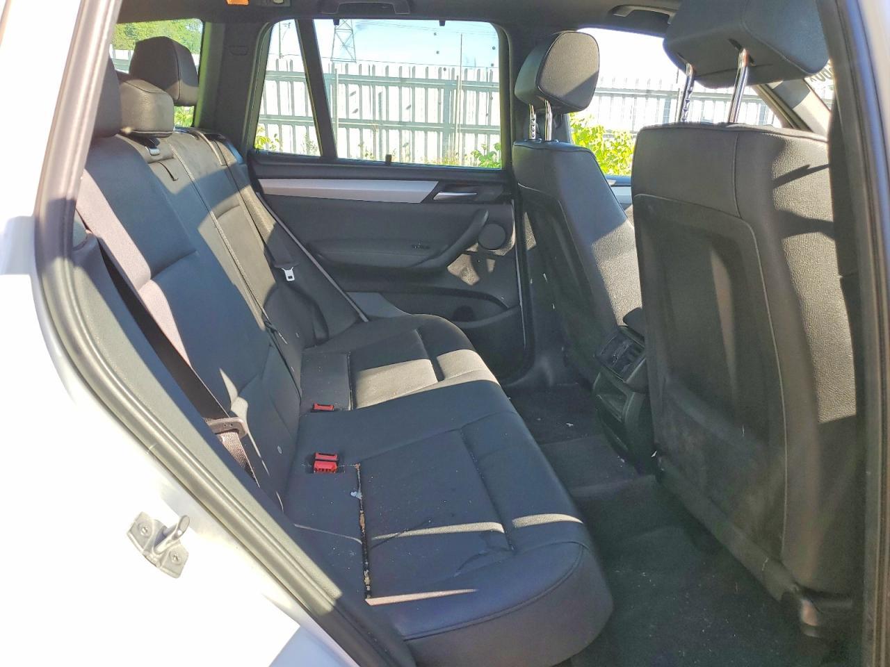 2017 BMW X3 xDrive28I - zdjęcie 11