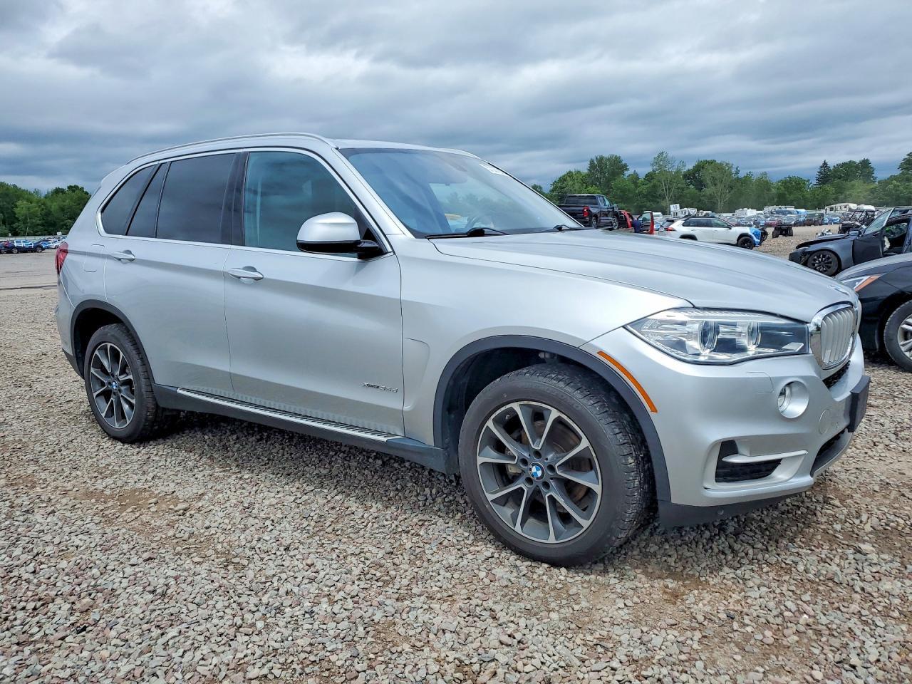 2015 BMW X5 xDrive35D - zdjęcie 4