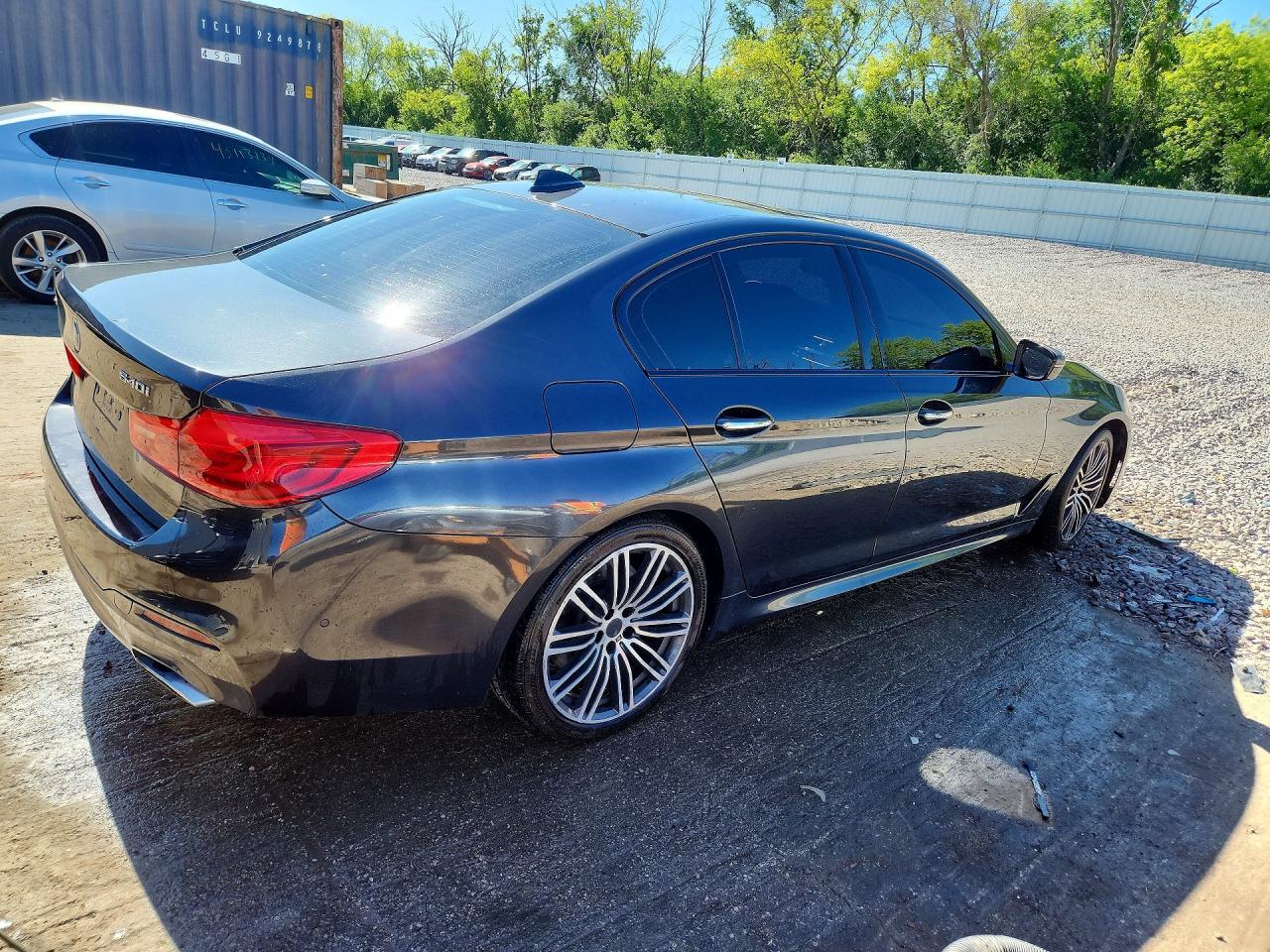 2017 BMW 540 Xi - zdjęcie 3