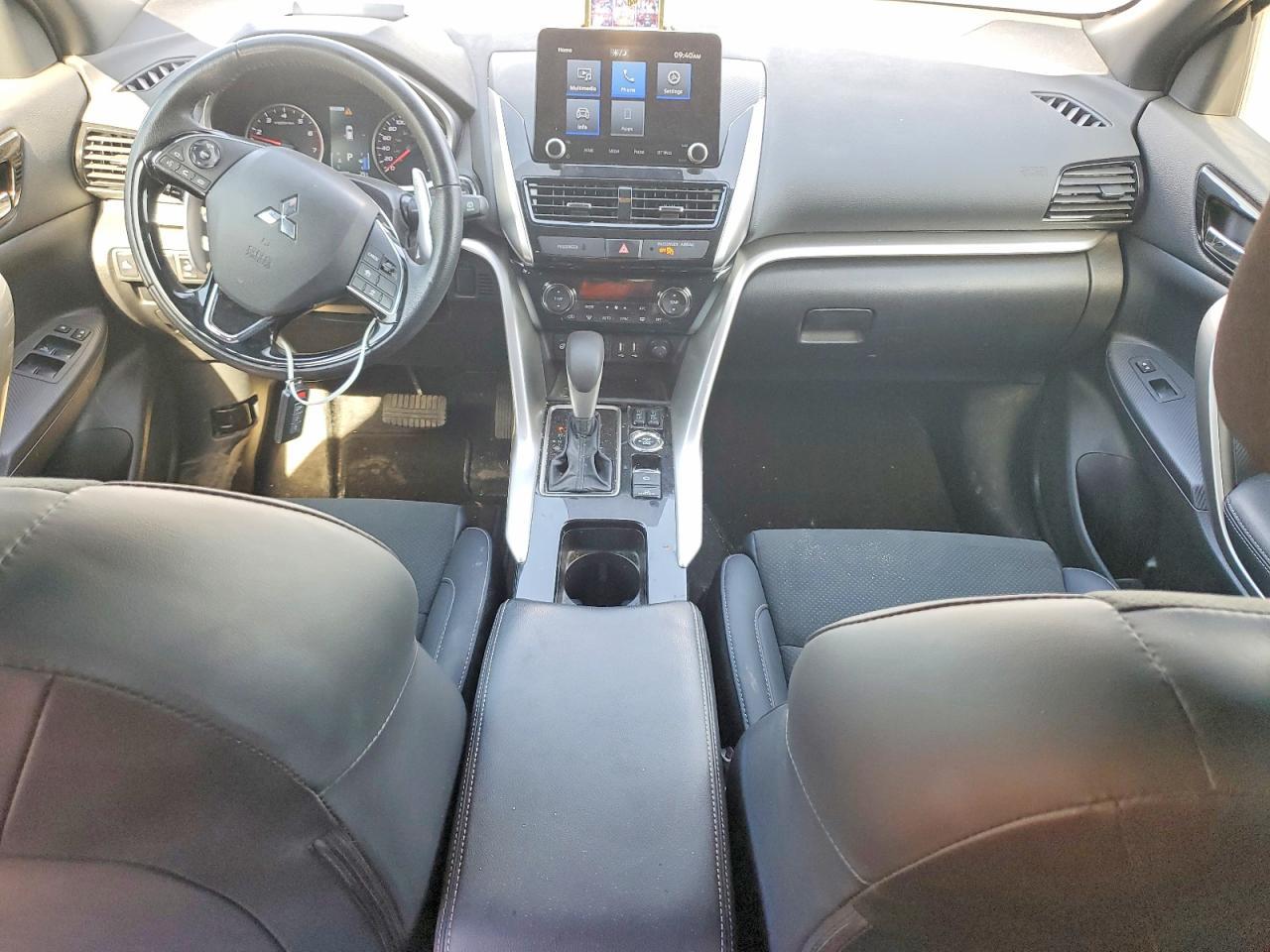 2024 Mitsubishi Eclipse Cross Le - zdjęcie 8