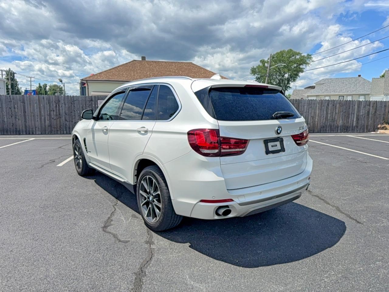 2017 BMW X5 xDrive35I - zdjęcie 3